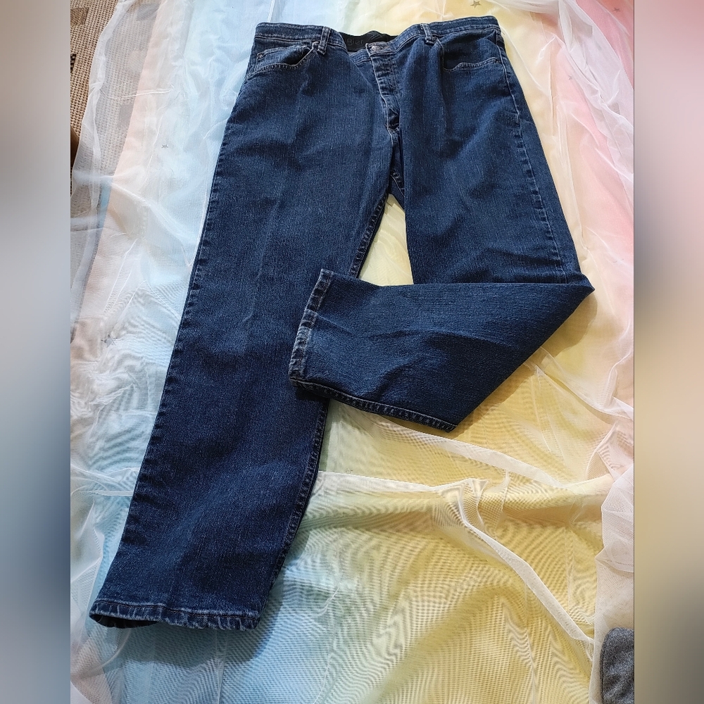 Wrangler Regular fit Men's Jeans, size 38x30, Blue, pre-owned (5000)